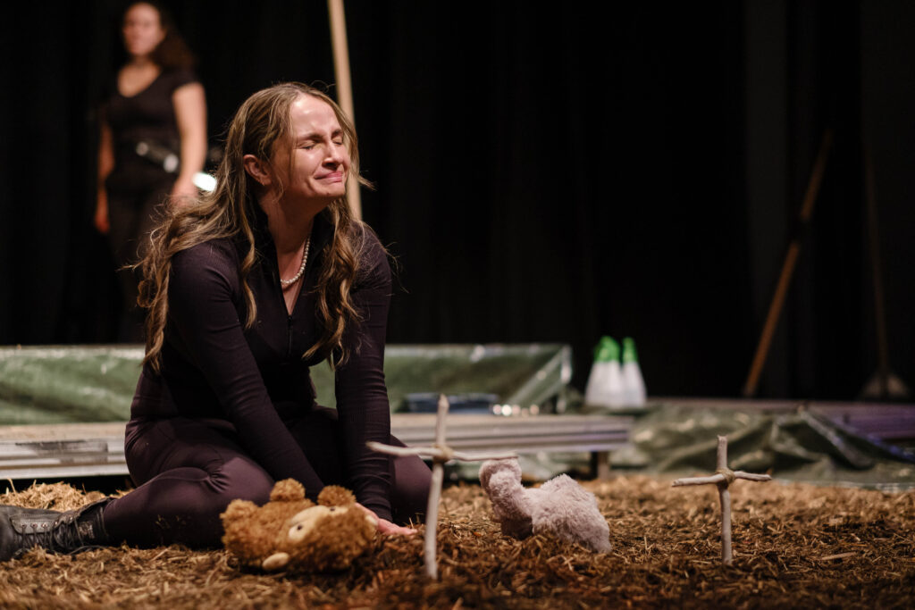 Holly Mazolla_Richard III_2022_Dir. Lizzie Schebesta