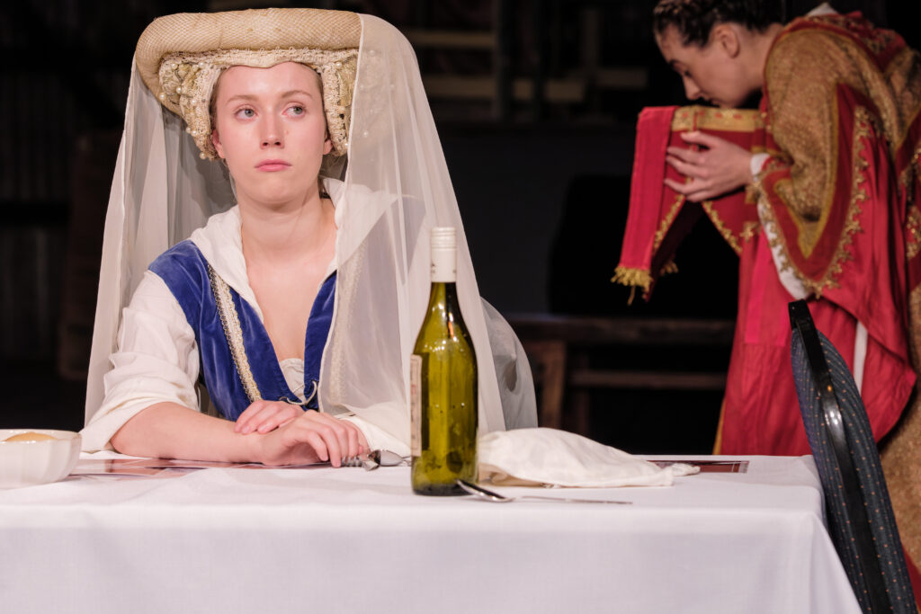 1344 AC25TG 7445 © Robert Catto